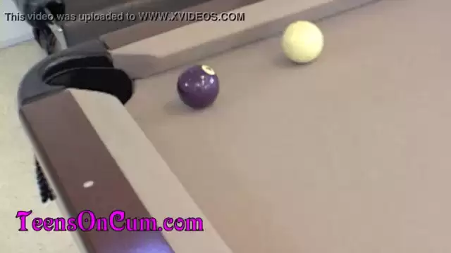 השפרצות לפנים עם זין ענק - 6 דקות