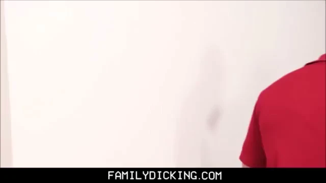 אבא חורג מאונן ומזדיין עם הבן שלו - 8 דקות