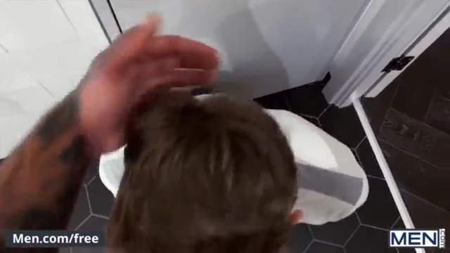 ז'ילב בסשן מציצות במקלחת - 11 דקות