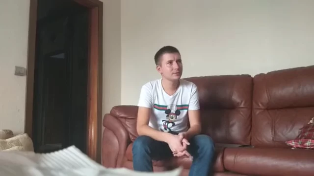 תלמיד ביישן לומד אצל המורה שלו - 12 דקות