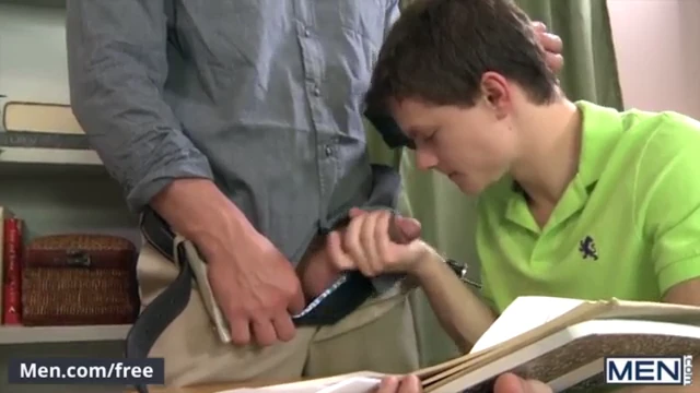 פרופסור הונקי עוזר לטווינק להעלות את הציונים שלו - 11 דקות