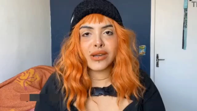 READING COMMENTS ON MY FAT SOFT BLOWJOB VIDEO - 10 דקות